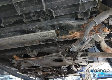 2011 BMW X5 xDrive50I z USA, uszkodzony, nr VIN 5UXZV8C54BL417927